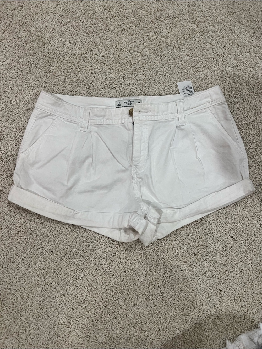 Abercrombie and Fitch white bubble shorts